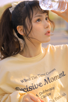 正面看女人生孩子视频